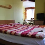 فندق مبيت وإفطار Nasz